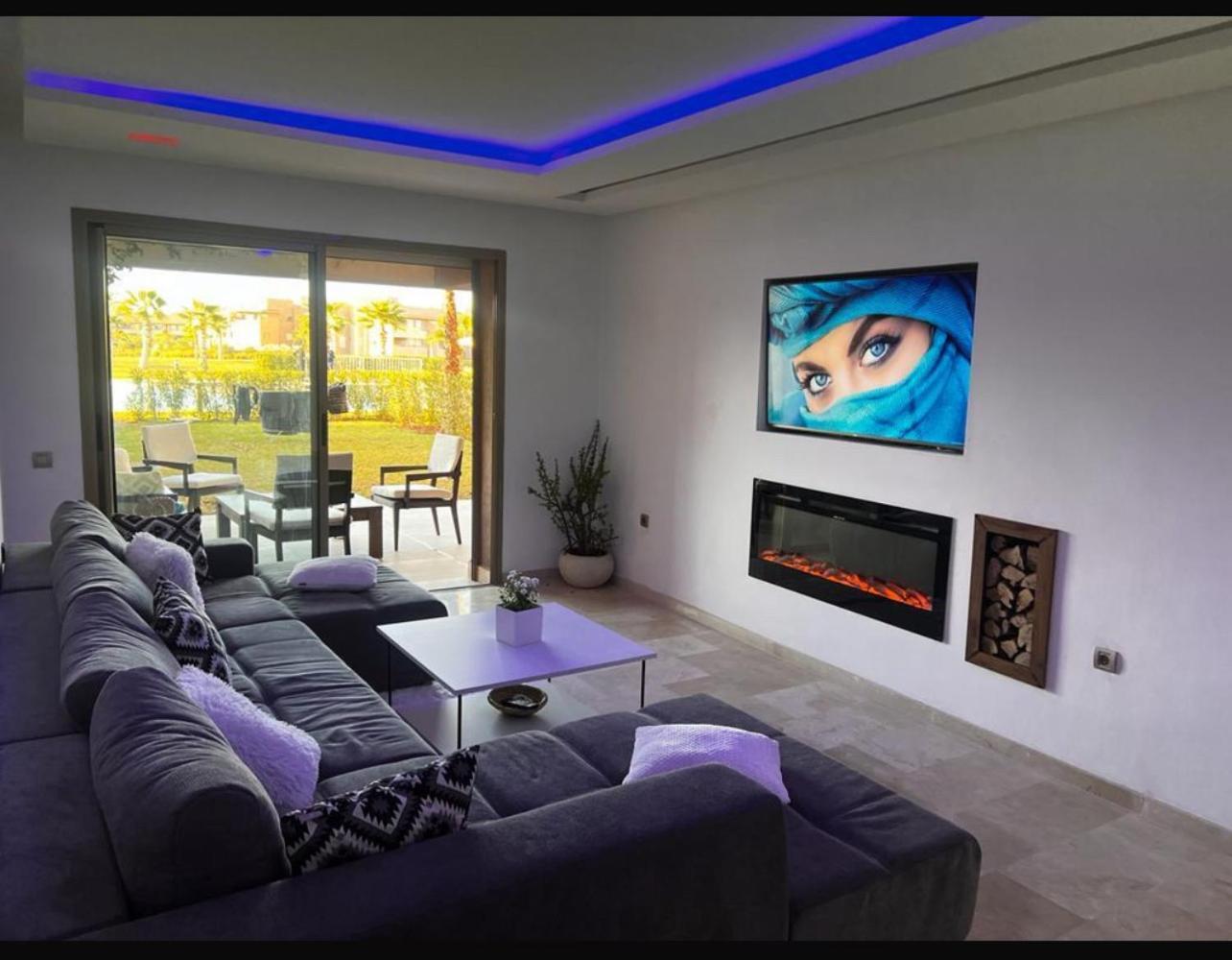 Mini-Villa Situee Dans Une Residence Prestigia A Marrakech, Avec Une Vue Sur La Piscine Et Le Golf Une Securite 24H Sur 24 Et Une Proximite Ideale De L Aeroport 5 Minutes C Est Une Offre Parfaite Pour Des Vacances Marrakesh Exteriör bild